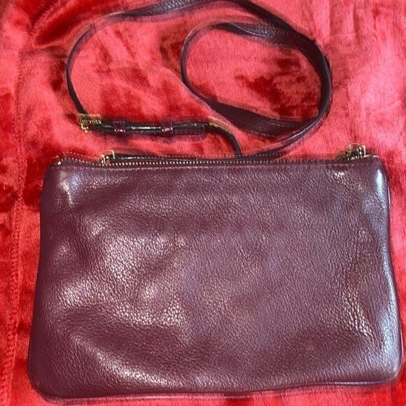 Michael Kors adele triple zip crossbody *Sale* Bundle 2 purses for $60 - Picture 2 of 13